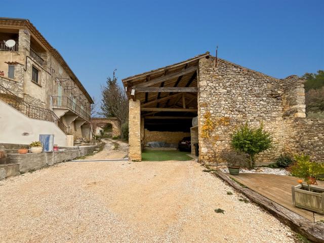 Charmante ferme près de Goudargues 188m² Goudargues