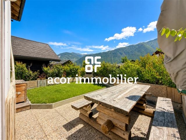 Charmante freistehende Villa im Herzen des alten Dorfes Saillon