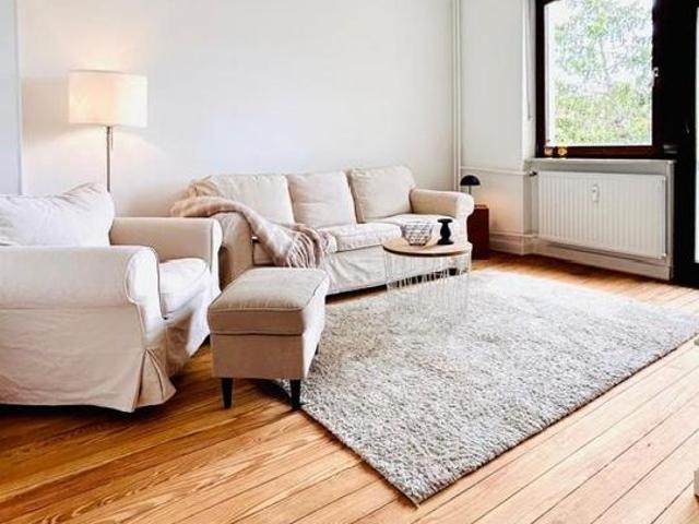 Charmante, frisch renovierte 3 Zimmer Wohnung in Saarbrücken
