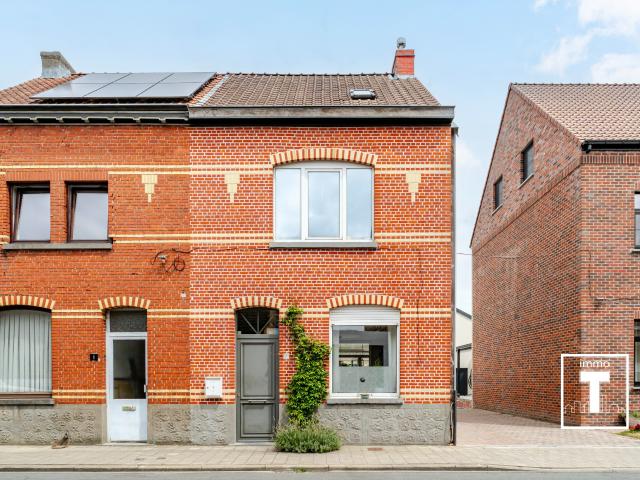 Charmante halfopen woning met 3 slaapkamers in Gentbrugge!