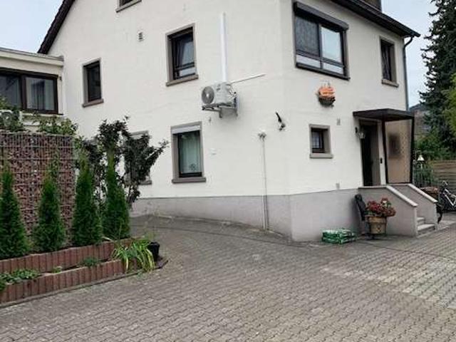 Charmante helle 2 ZKB Wohnung in Neckarnähe gelegen
