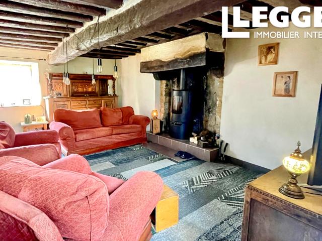 Charmante longère normande avec gîte et studio – potentiel locatif près de Bagnoles de l’Orne