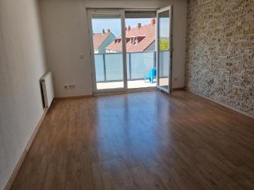 Charmante leerstehende 4 Zimmer Dachgeschosswohnung Rüsselsheim