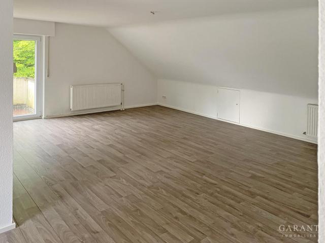 Charmante, lichtdurchflutete Dachgeschosswohnung in zentraler, ruhiger Lage!