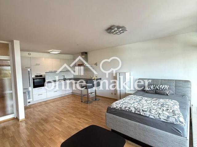Charmante möbilierte 1 Zimmerwohnung mit Loggia