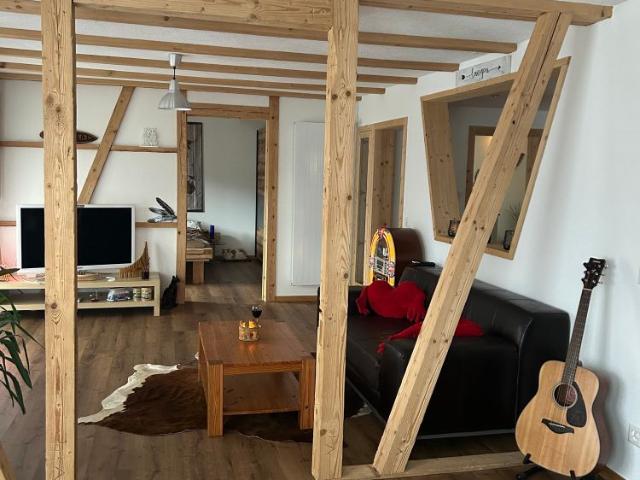 Charmante möblierte 2,5 Zimmerwohnung – Wohnen auf Zeit