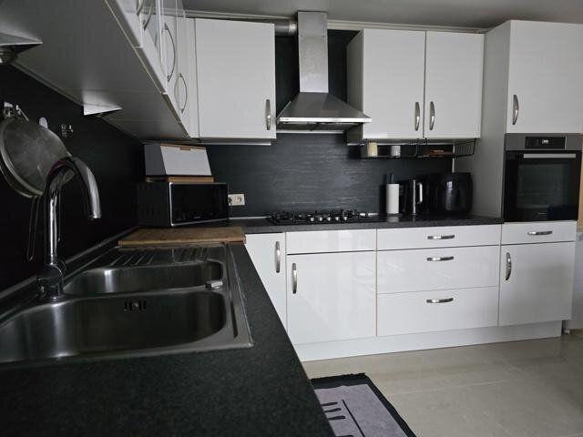 Charmante maison mitoyenne avec jardin – 7020 Maisières
