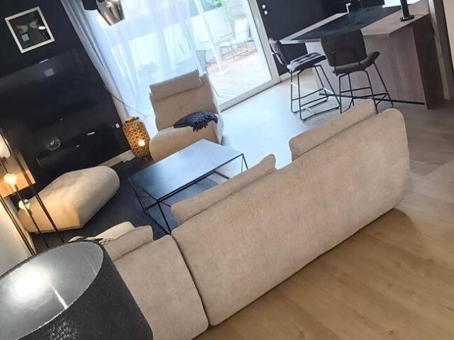 Charmante maison mitoyenne meublée tout confort