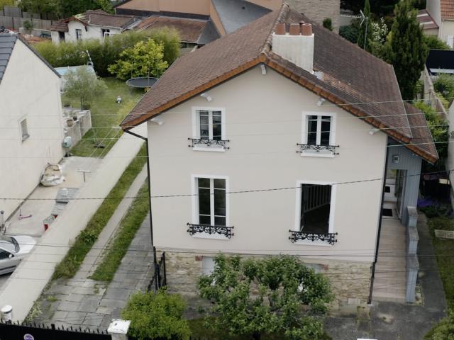 Charmante Maison Au Coeur Du Bois Clary À Boissy Saint Léger 115m² Boissy Saint Léger