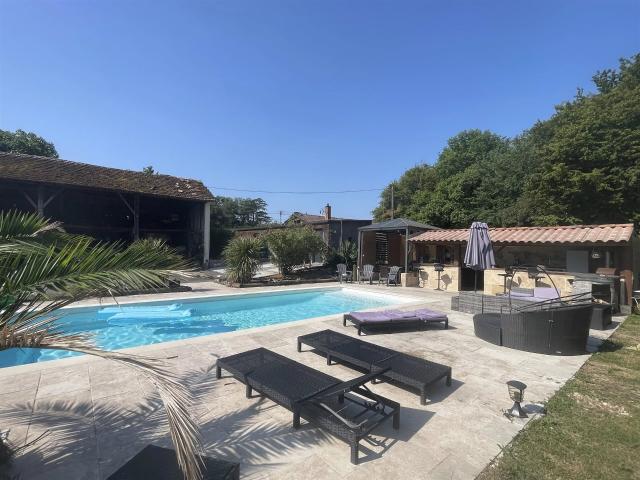 Charmante maison avec piscine à Eauze 183m² Eauze