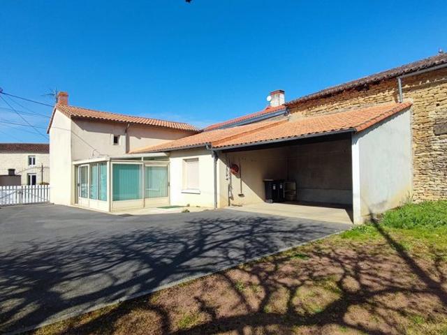 Charmante maison avec véranda et carport à Plaine et Vallées