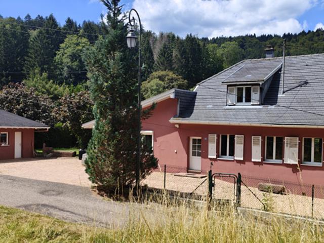 Charmante maison à Grandfontaine, quartier très ensoleillé s