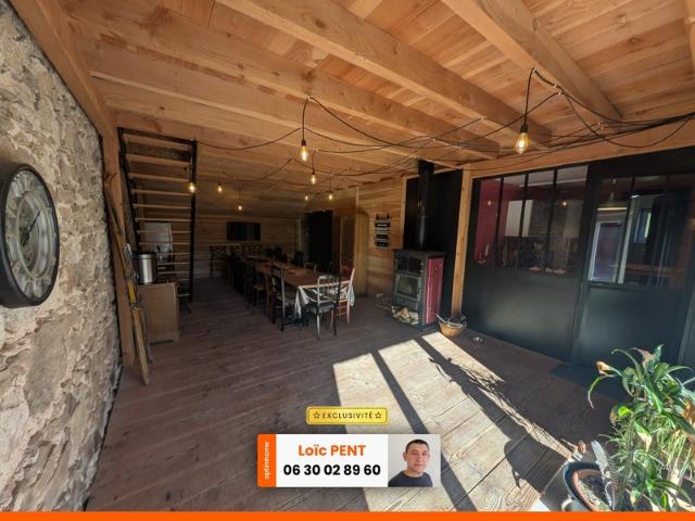 Charmante maison à vendre 9 pièces, 212m², 3 salles d'eau SAINT NICOLAS DES BIEFS 03250