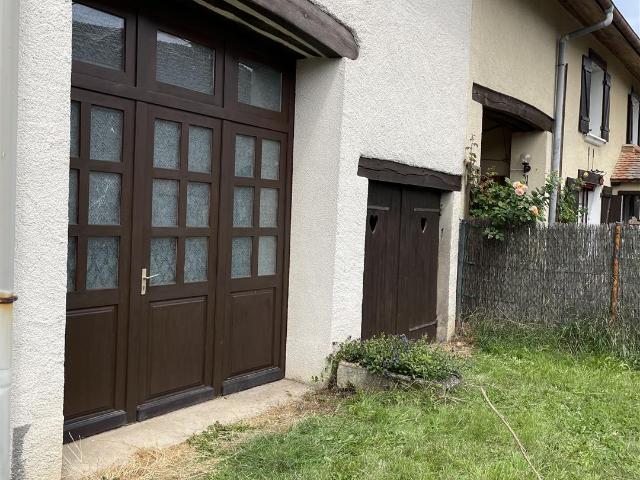 Charmante maison ancienne avec jardin spacieux et terrain fo. 110m² Jussey