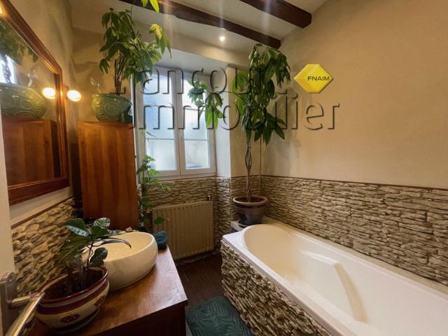 Charmante maison ancienne secteur bury 225000 EUR