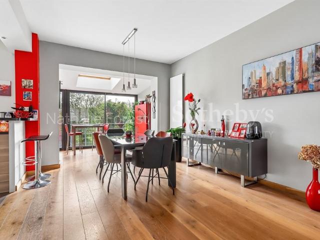 Charmante maison bel étage – Croisé Laroche – Emplacement re. 142m² Marcq en Baroeul
