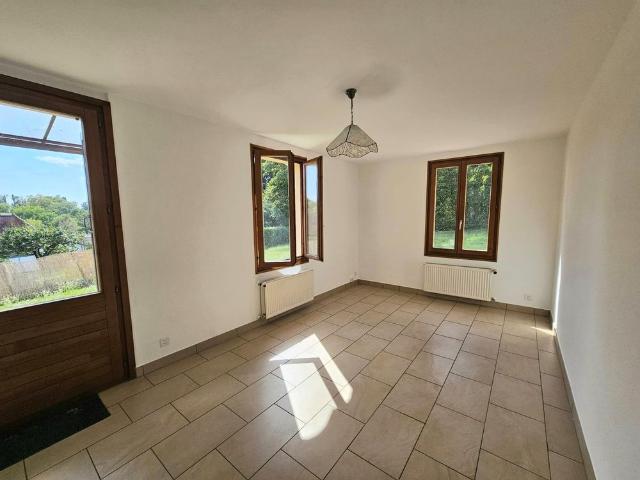 Charmante maison bifamiliale de 4.5 pièces à Nyon