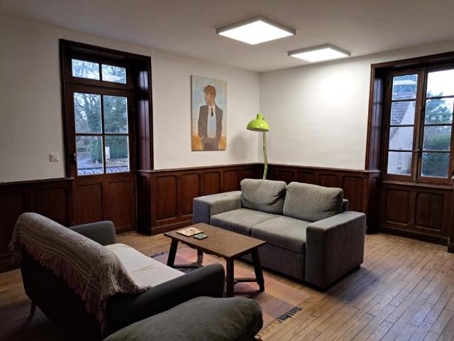 Charmante Maison Bourgeoise En Pierre terrasses & jardin 115m² Gourdon