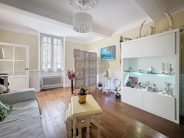 Charmante maison, centre ville 106m² Trie sur Baïse