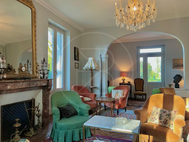 Charmante maison de maître 272m² Pujols