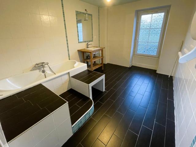 Charmante maison de bourg à Saint Agnan 71160 128m² Saint Agnan