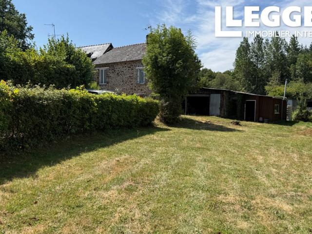 Charmante maison de campagne avec deux chambres, jardin privé, garage et atelier