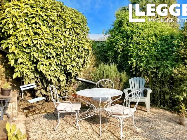 Charmante maison de campagne près de Josselin avec activité de chambres d’hôtes déjà établie !