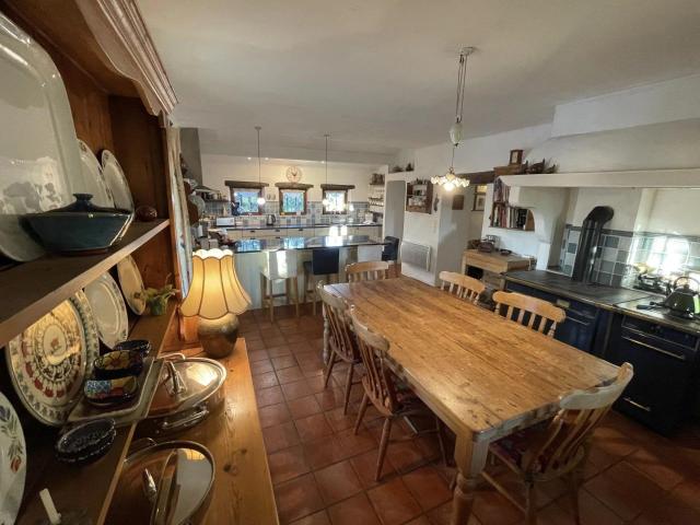 Charmante Maison de Campagne 166m² Fox Amphoux