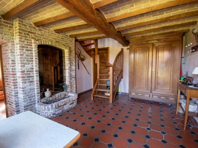 Charmante maison de caractère à Gussignies