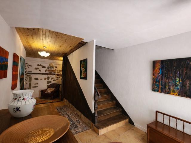 Charmante maison de caractère au bord de la rivière avec jar. 290m² Saint Germain de Confolens