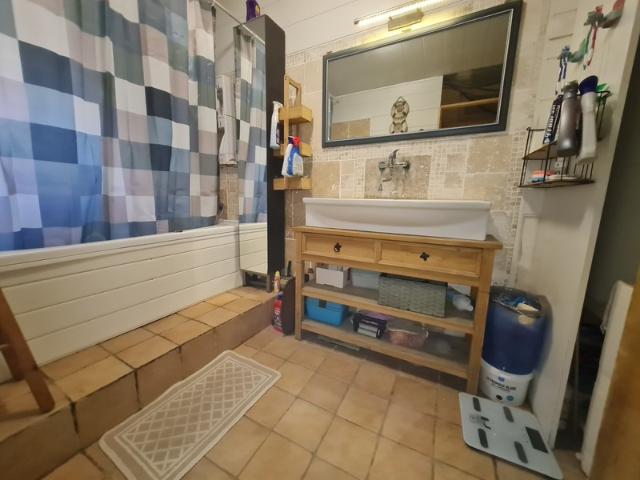 Maison en pierre 145m2 avec jardin 5000 m2 LESTERPS 118 000€ FAI