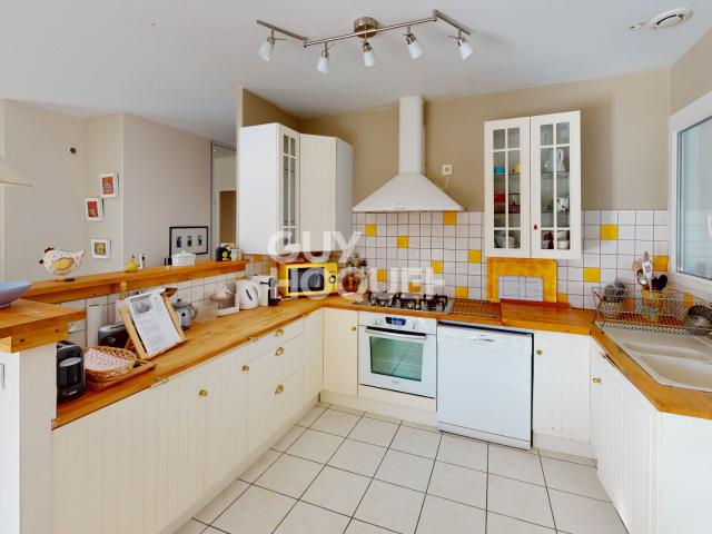 Charmante maison de plain pied 86 m² 3 chambres, un garage
