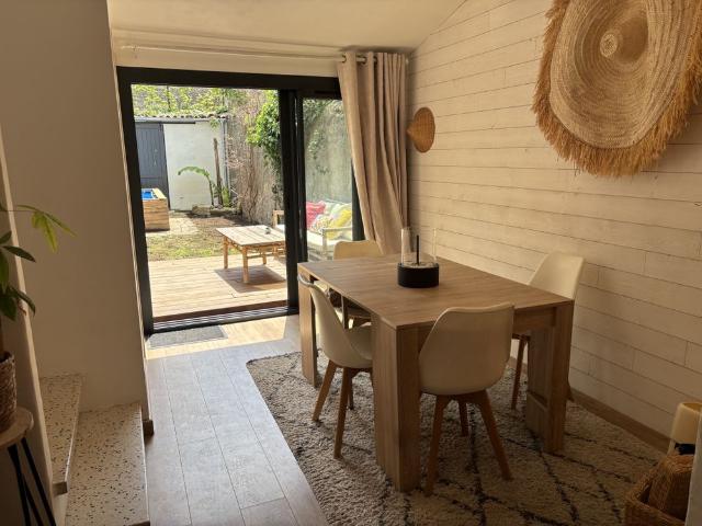 Charmante maison de village 34400 Lunel Viel