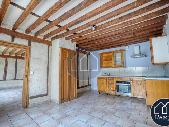 Charmante maison de village à vendre – Secteur prisé proche d’Ho