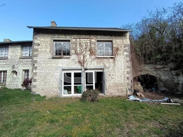 Charmante maison de village à Chalais, 190 m², 6 pièces