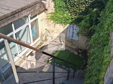 Maison de village à La Garde Adhémar avec terrasse tropezien. 110m² Suze La Rousse