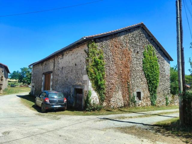 Charmante maison de village à Maisonnais sur Tardoire