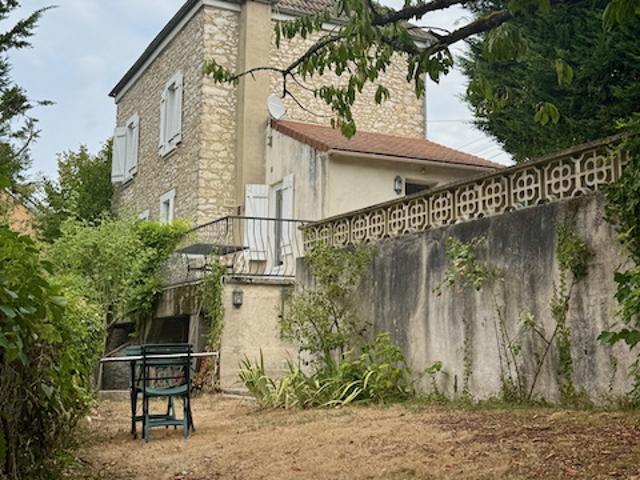 Charmante maison de village à SEPTEUIL