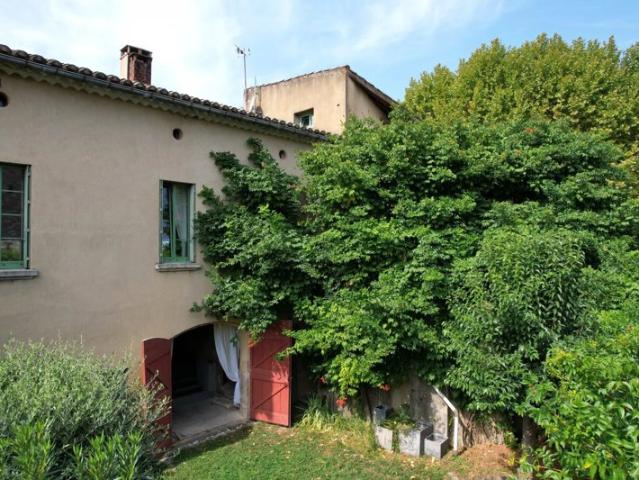 Charmante maison de village avec jardin et terrasse