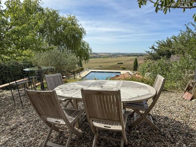 Charmante maison de village avec piscine d’exception