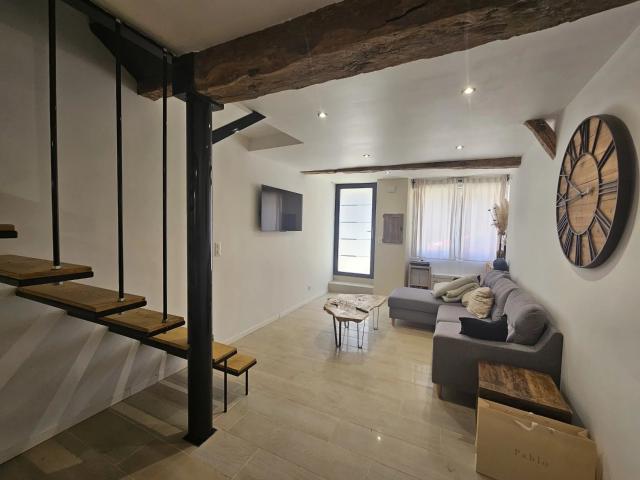 Charmante maison de village entièrement rénovée avec toit te. 106m² Gimont