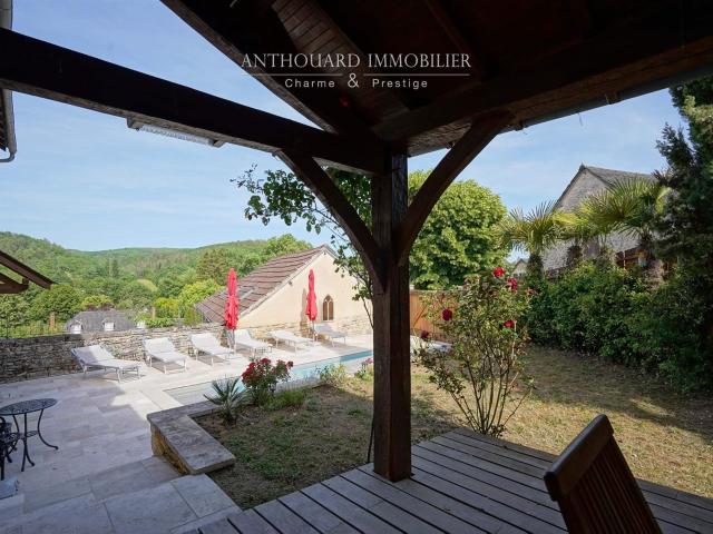 Charmante maison de village rénovée 150m² Montignac Lascaux