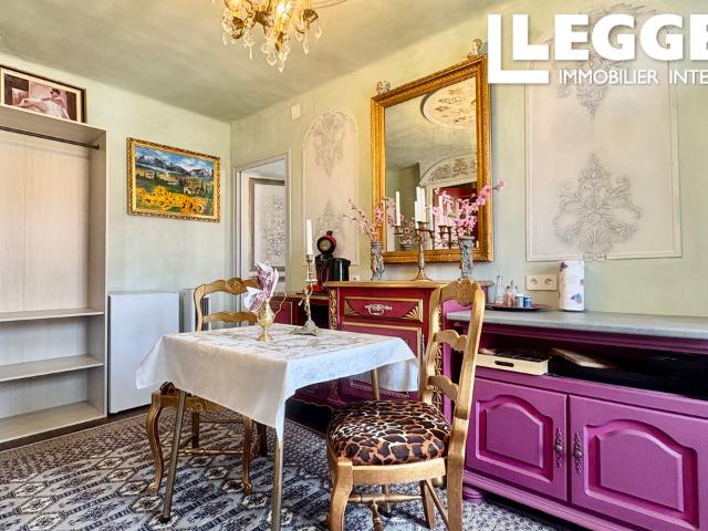 Charmante Maison de Village Rénovée au Cœur de Vinça