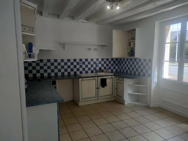 CHARMANTE MAISON DE VILLE