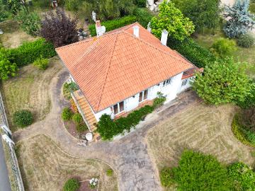 Charmante maison de 100m2, 3 chambres, garage, jardin