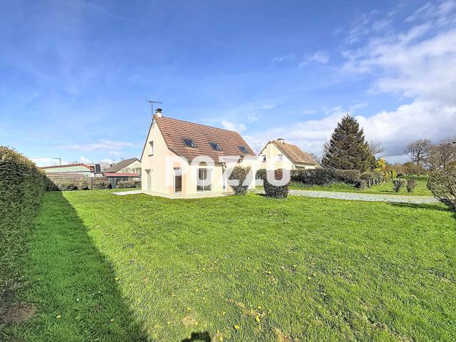 Charmante maison de 92 m2 avec grand terrain arboré à Anctoville sur Boscq