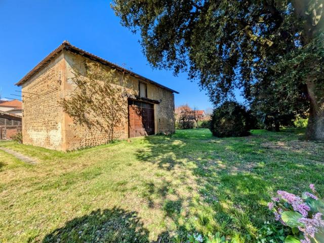 Charmante maison en c?ur de village 254m² Villecomtal sur Arros