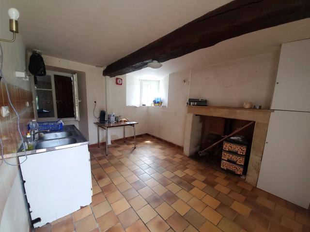 Charmante maison en pierre à 3 km de Loudun