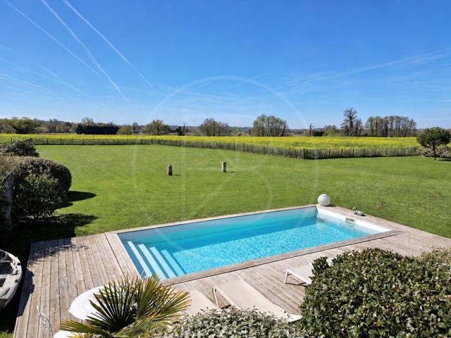 Charmante maison en pierre de plain pied 125m² Saint Emilion