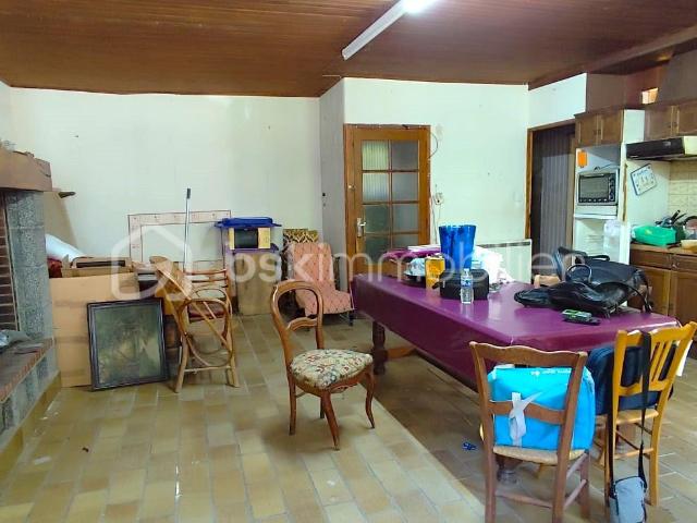 Charmante maison en pierre du 16eme siècle a rénover